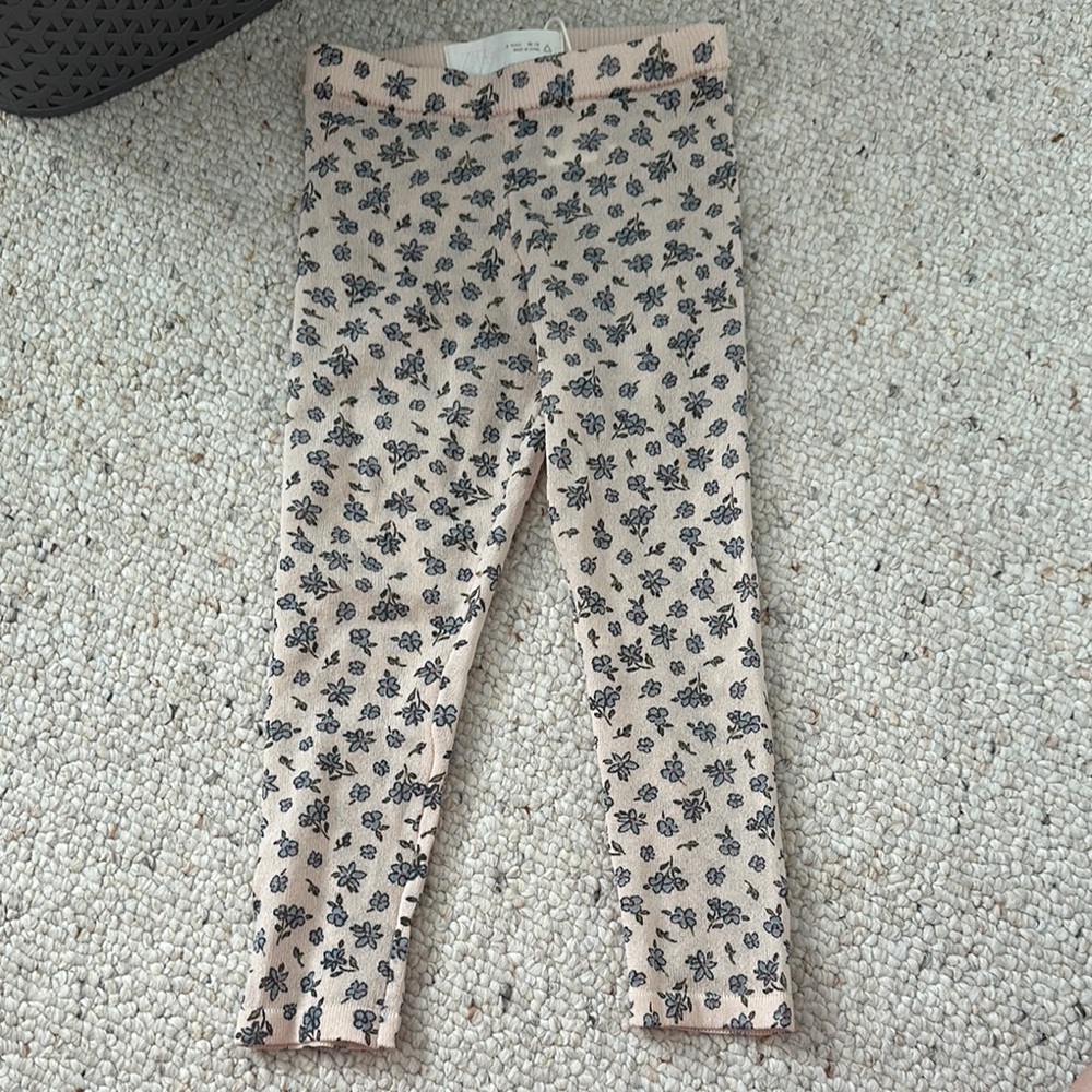 Zara Cream and Black Leggings with Leopard Print